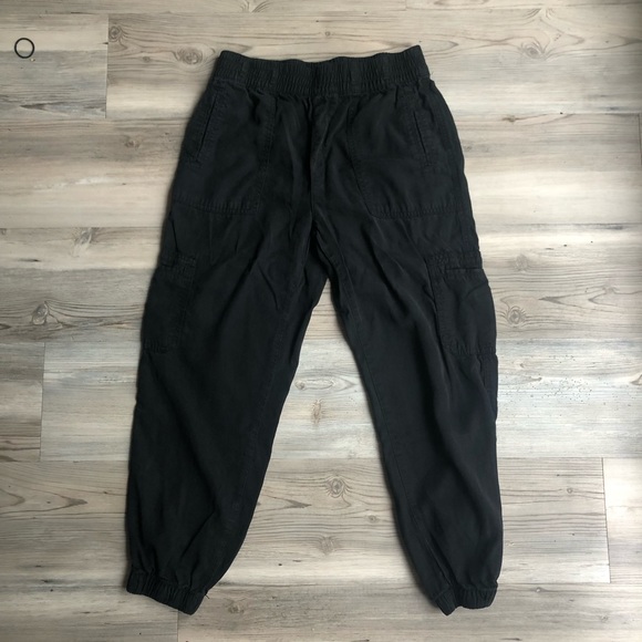 American Eagle high waisted cargo pant joggers - Picture 1 of 8